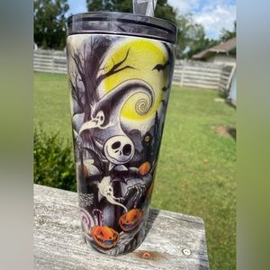 Nightmare Before Christmas 40oz straw cup